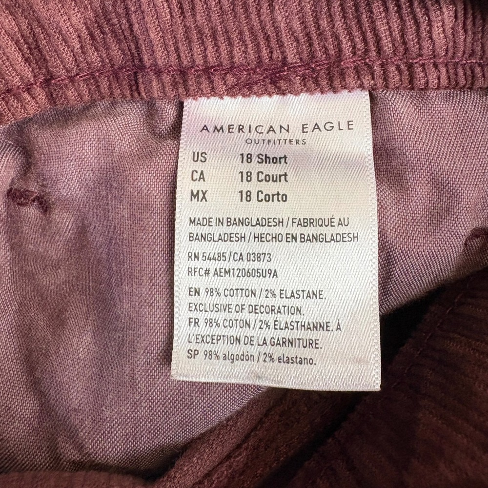 American Eagle Burgundy Super Stretch Corduroy Mom Jean Maroon Pants 18 Short - Picture 11 of 12